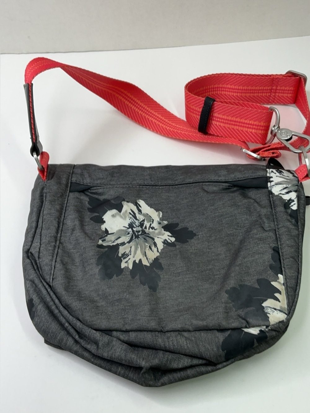 Lululemon Festival Bag